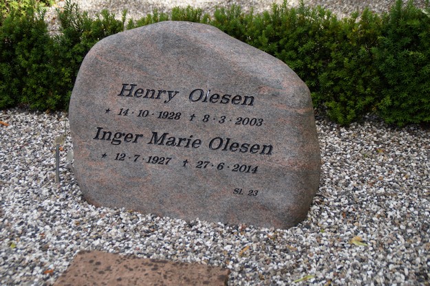 Billede af gravsten på Herning Vestre Kirkegård