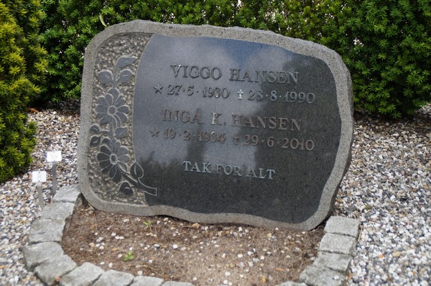 Billede af gravsten på Herning Vestre Kirkegård