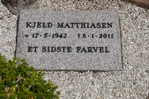 Billede af gravsten på Herning Vestre Kirkegård