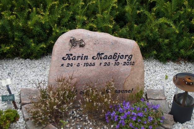 Billede af gravsten på Herning Vestre Kirkegård