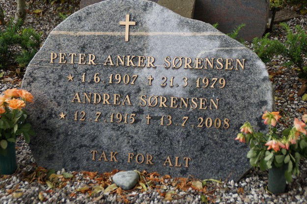Billede af gravsten på Herning Vestre Kirkegård