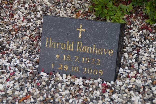 Billede af gravsten på Herning Vestre Kirkegård