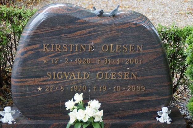 Billede af gravsten på Herning Vestre Kirkegård