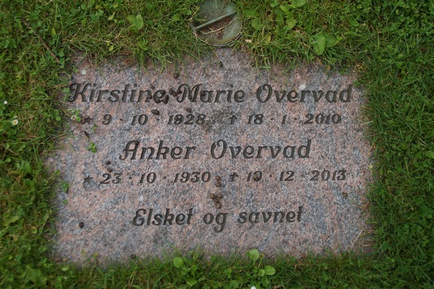 Billede af gravsten på Herning Vestre Kirkegård