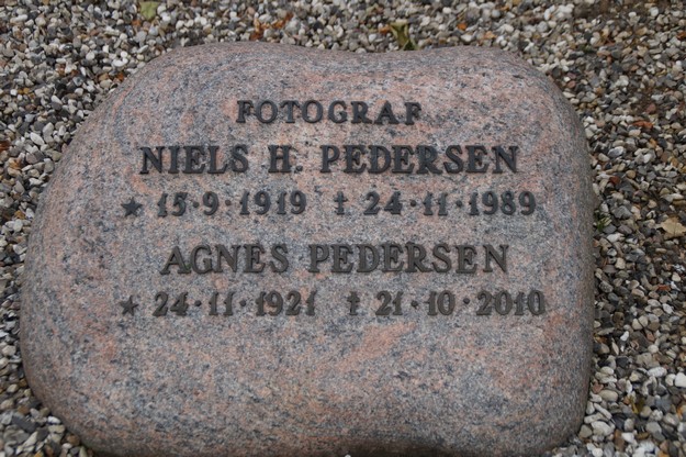 Billede af gravsten på Herning Vestre Kirkegård