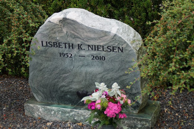Billede af gravsten på Herning Vestre Kirkegård