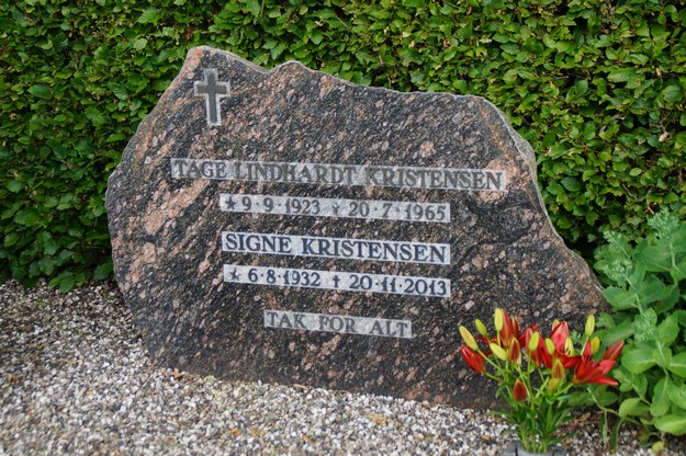 Billede af gravsten på Herning Vestre Kirkegård