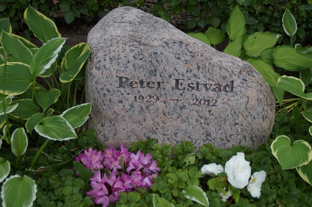 Billede af gravsten på Herning Vestre Kirkegård