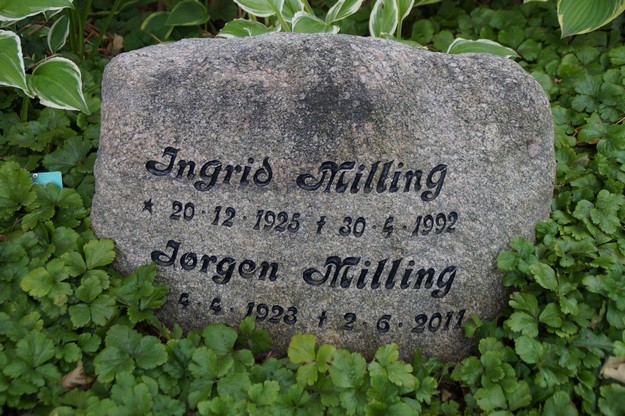 Billede af gravsten på Herning Vestre Kirkegård