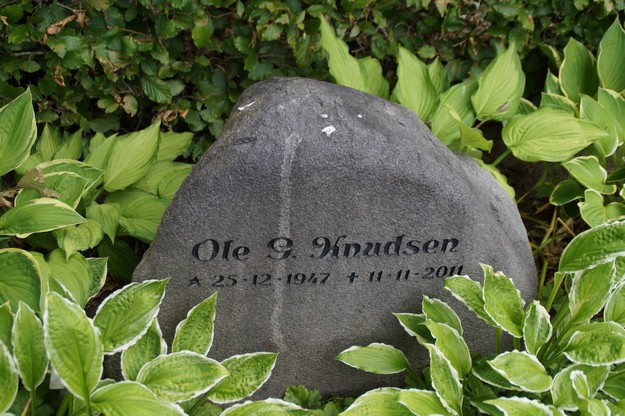Billede af gravsten på Herning Vestre Kirkegård