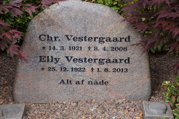 Billede af gravsten på Herning Vestre Kirkegård