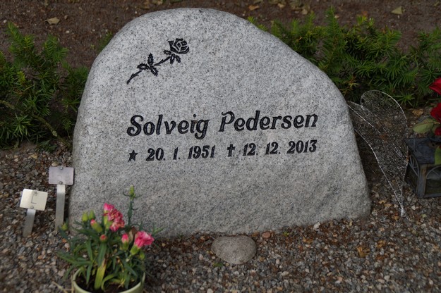 Billede af gravsten på Herning Vestre Kirkegård