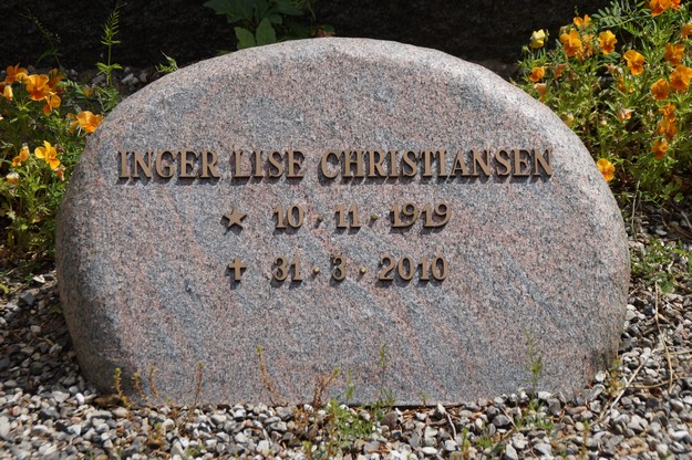 Billede af gravsten på Herning Vestre Kirkegård