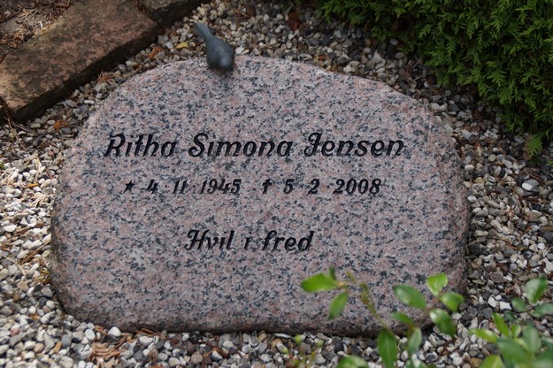 Billede af gravsten på Herning Vestre Kirkegård