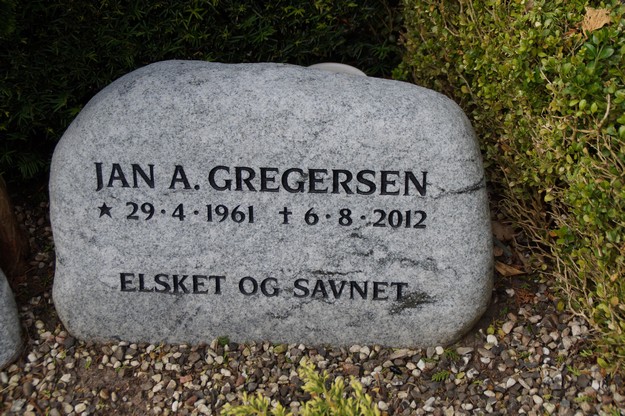 Billede af gravsten på Herning Vestre Kirkegård