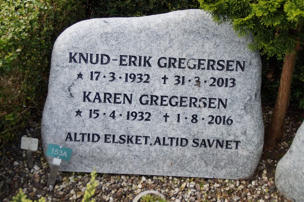 Billede af gravsten på Herning Vestre Kirkegård