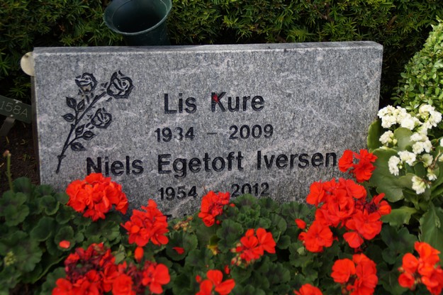 Billede af gravsten på Herning Vestre Kirkegård