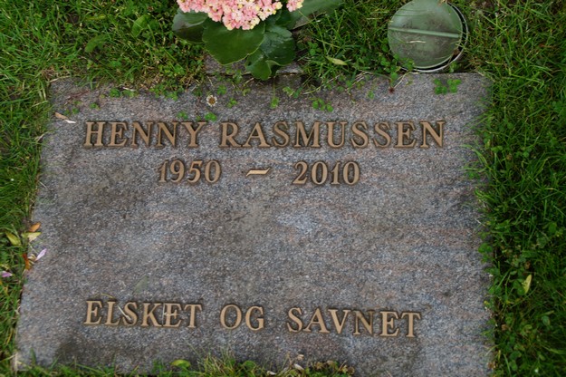 Billede af gravsten på Herning Vestre Kirkegård