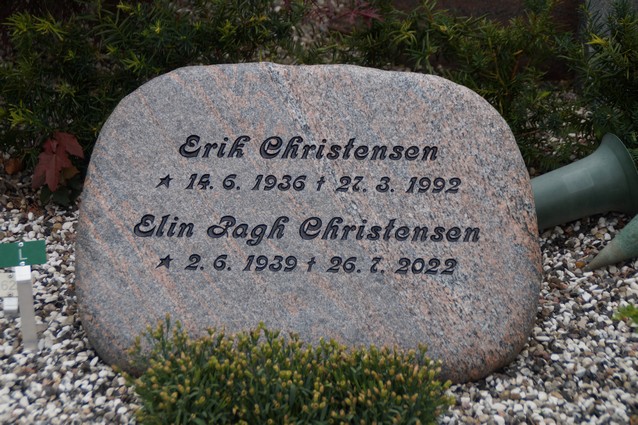 Billede af gravsten på Herning Vestre Kirkegård