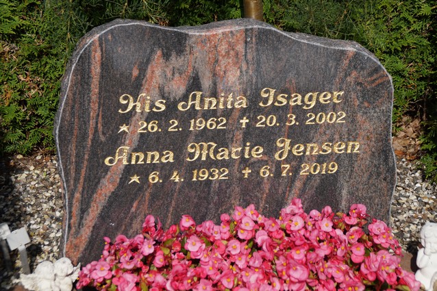 Billede af gravsten på Herning Vestre Kirkegård