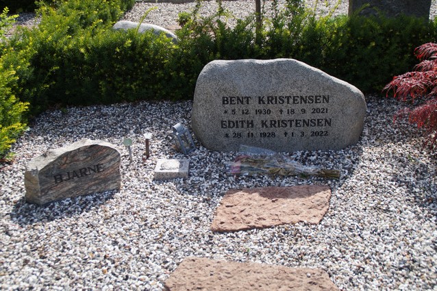 Billede af gravsten på Herning Vestre Kirkegård