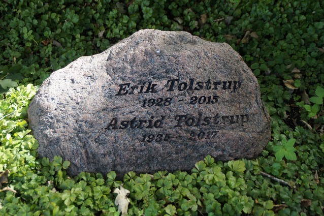 Billede af gravsten på Herning Vestre Kirkegård