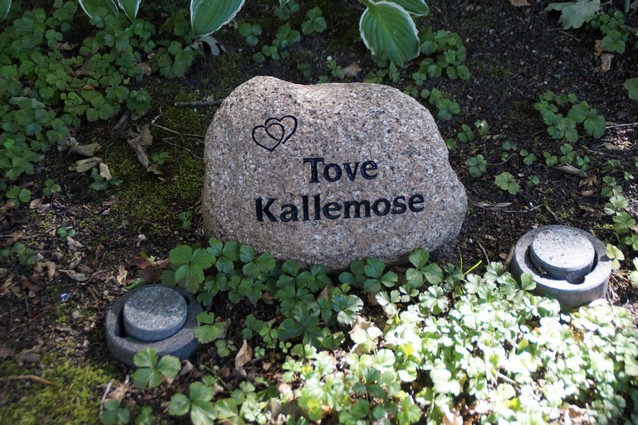 Billede af gravsten på Herning Vestre Kirkegård