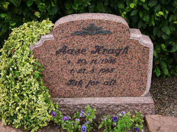 Billede af gravsten på Holstebro Nordre Kirkegård
