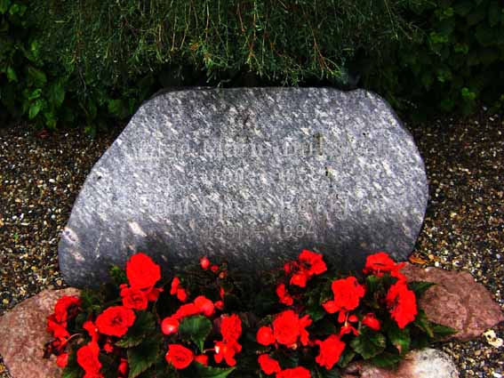 Billede af gravsten på Holstebro Nordre Kirkegård