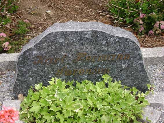 Billede af gravsten på Holstebro Nordre Kirkegård