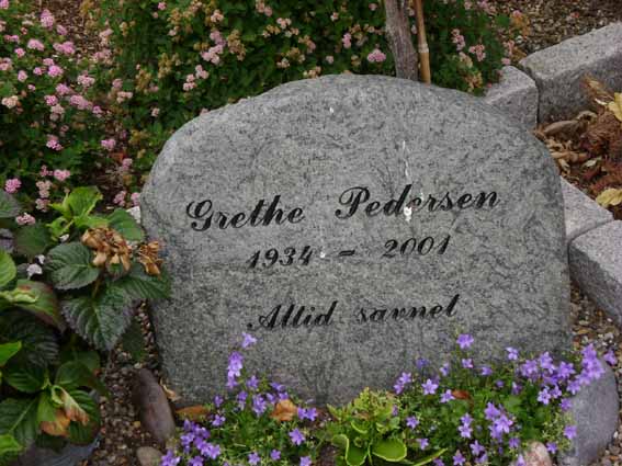 Billede af gravsten på Holstebro Nordre Kirkegård