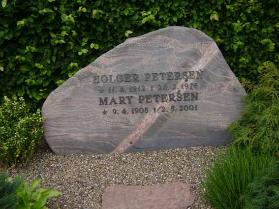 Billede af gravsten på Holstebro Nordre Kirkegård
