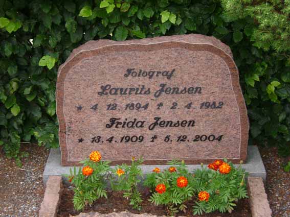 Billede af gravsten på Holstebro Nordre Kirkegård