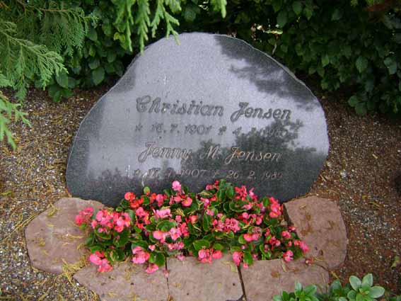 Billede af gravsten på Holstebro Nordre Kirkegård