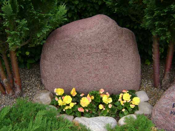 Billede af gravsten på Holstebro Nordre Kirkegård