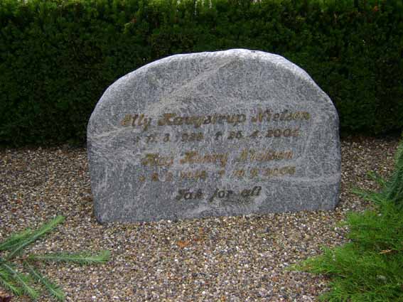 Billede af gravsten på Holstebro Nordre Kirkegård