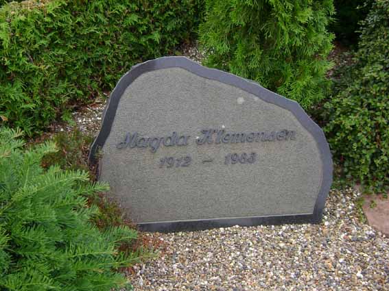 Billede af gravsten på Holstebro Nordre Kirkegård