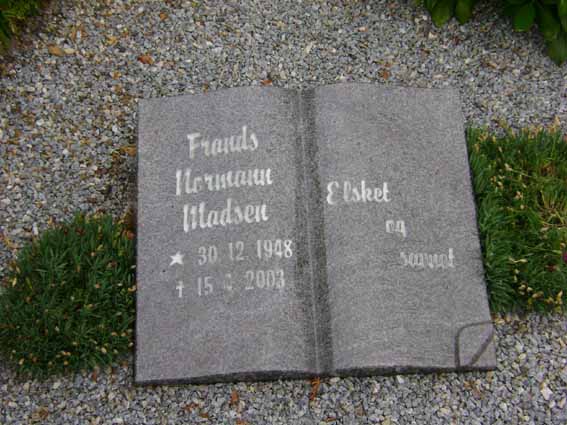 Billede af gravsten på Holstebro Nordre Kirkegård