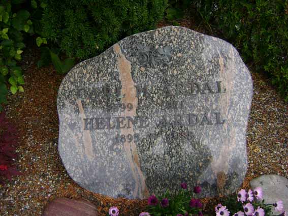 Billede af gravsten på Holstebro Nordre Kirkegård