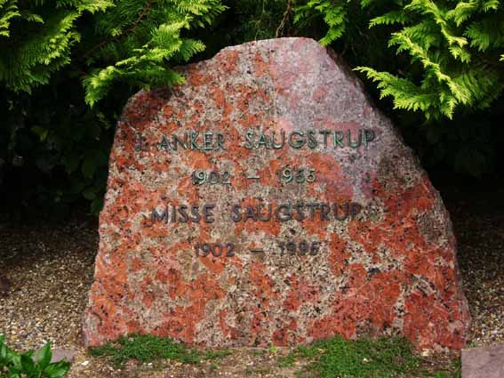 Billede af gravsten på Holstebro Nordre Kirkegård