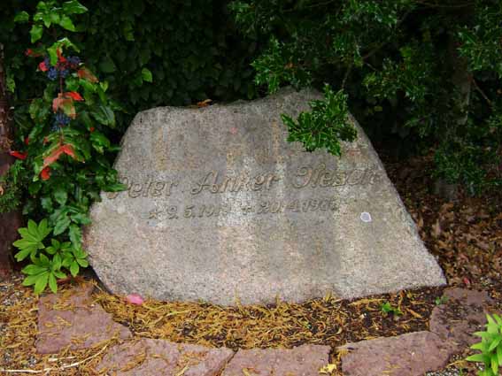 Billede af gravsten på Holstebro Nordre Kirkegård