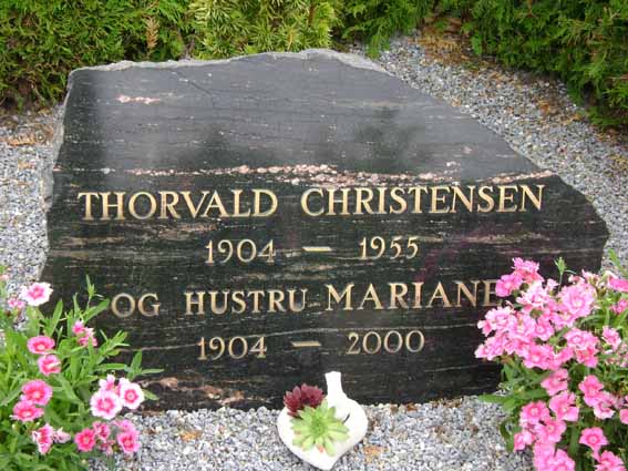 Billede af gravsten på Holstebro Nordre Kirkegård