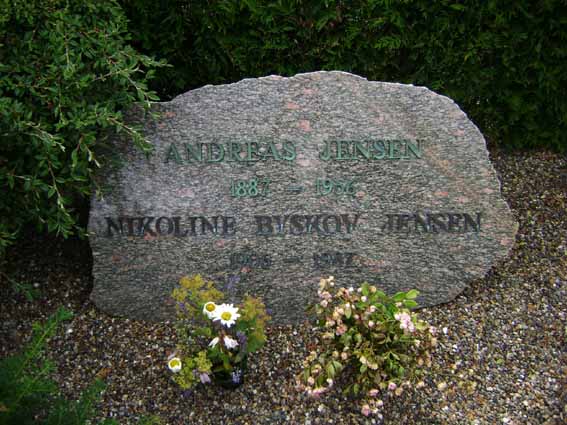 Billede af gravsten på Holstebro Nordre Kirkegård