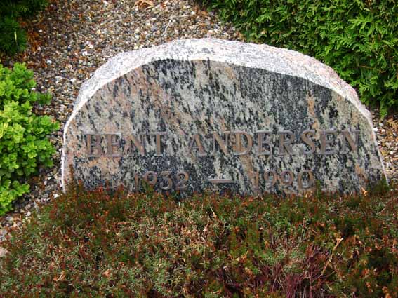 Billede af gravsten på Holstebro Nordre Kirkegård