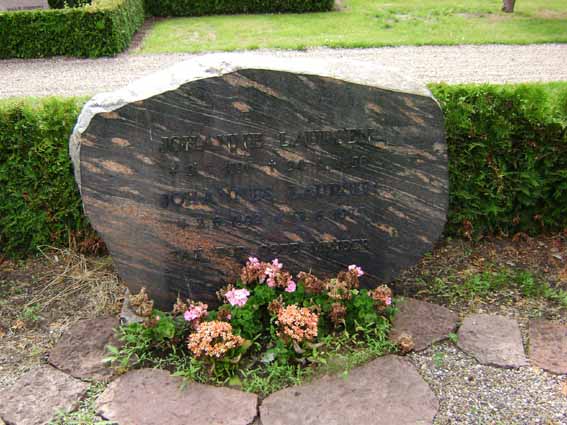 Billede af gravsten på Holstebro Nordre Kirkegård
