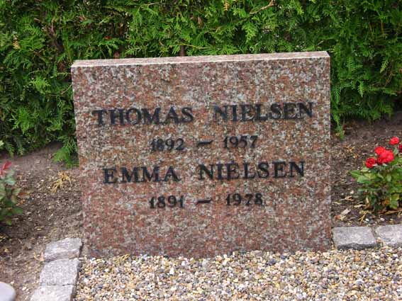 Billede af gravsten på Holstebro Nordre Kirkegård