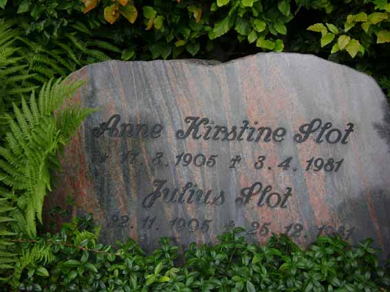 Billede af gravsten på Holstebro Nordre Kirkegård
