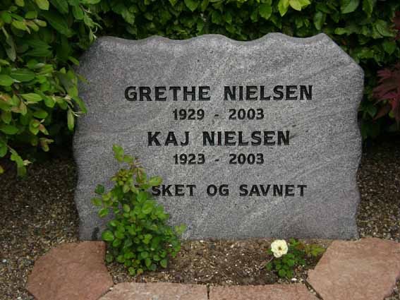 Billede af gravsten på Holstebro Nordre Kirkegård