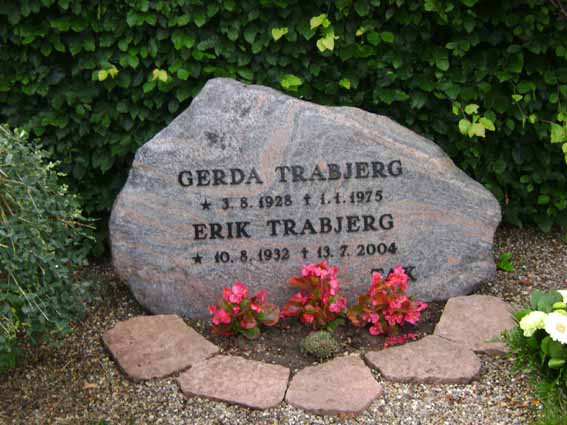Billede af gravsten på Holstebro Nordre Kirkegård