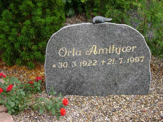 Billede af gravsten på Holstebro Nordre Kirkegård